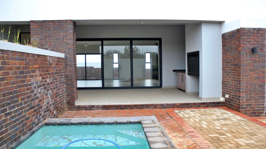 3 Bedroom Property for Sale in Helderzicht Eco Estate North West